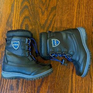 ❄️ Totes Kids size 12 Snow Boots! ❄️
